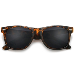 Classic 80s Smooth Matte Tortoise Frame Wayfarer Sunglasses