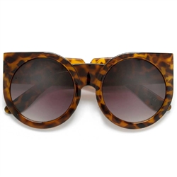 Oversized Bold Eye Catching Round Lens Unique Sunglasses